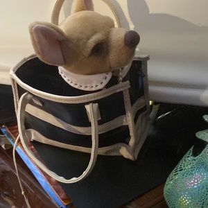 Legally Blonde2 stuffed chihuahua in a purse